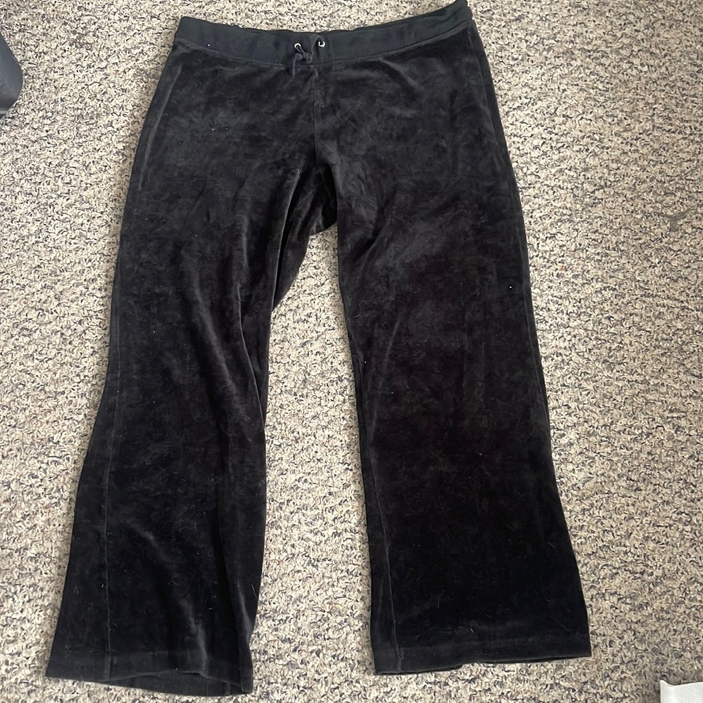 SO… so real. so right. Black Size Large